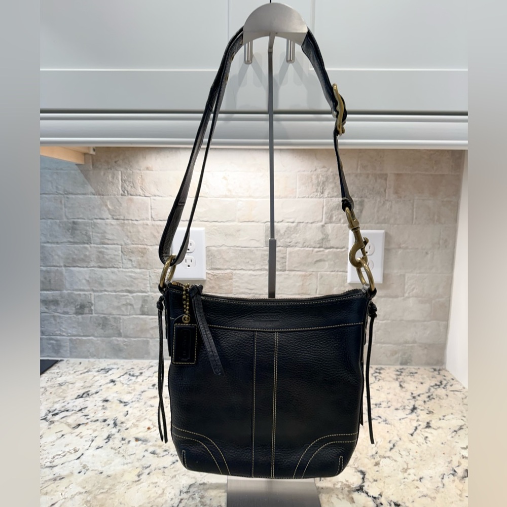 Coach EUC Vintage Bleecker Black Leather Shoulder Bag
